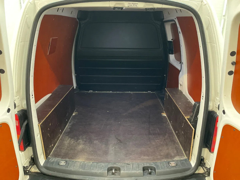 Volkswagen Caddy 2.0 TDI L1H1 BMT Comfortline 2018 - 紧凑型面包车:图5 Volkswagen Caddy 2.0 TDI L1H1 BMT Comfortline 2018 - 紧凑型面包车:图5