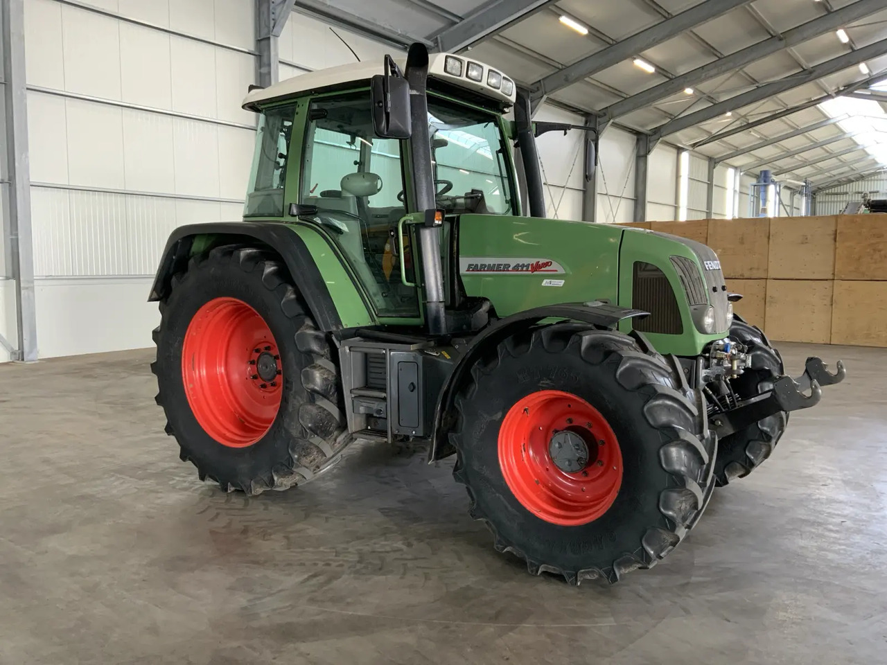Fendt 411 Vario - 拖拉机:图2 Fendt 411 Vario - 拖拉机:图2