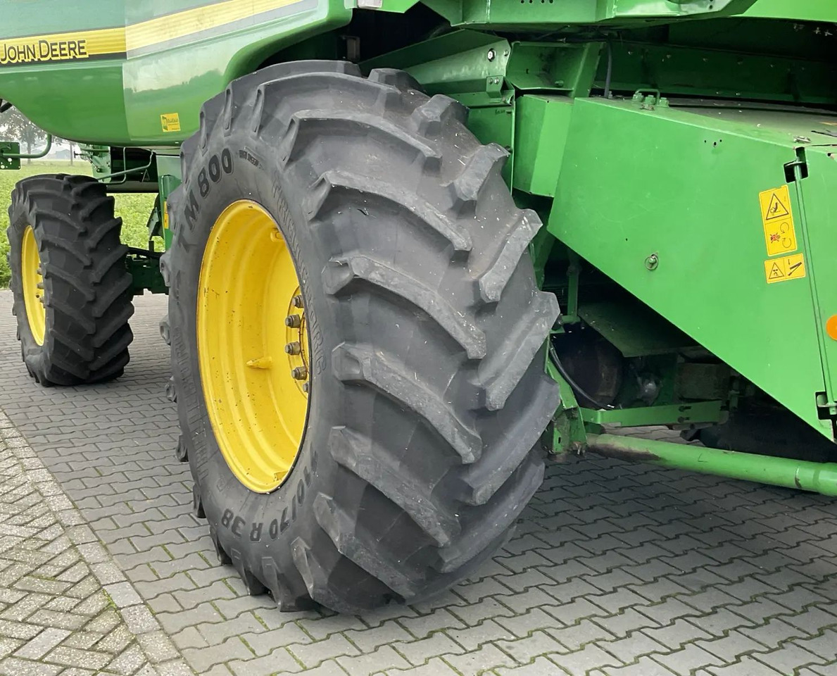 John Deere T560 - 联合收割机:图5 John Deere T560 - 联合收割机:图5