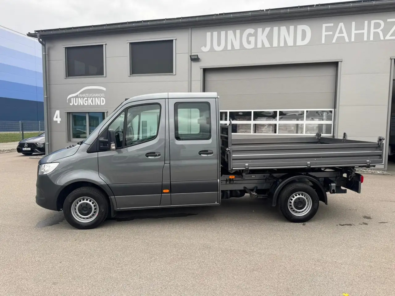 Mercedes-Benz Sprinter 316 CDI DoKa Kipper Lang Dreiseitenkipp - 翻斗货车, 康比货车:图1 Mercedes-Benz Sprinter 316 CDI DoKa Kipper Lang Dreiseitenkipp - 翻斗货车, 康比货车:图1