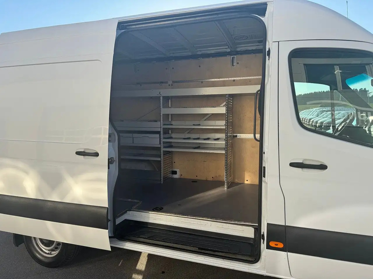 无侧窗厢式货车 Mercedes-Benz Sprinter 316 CDI Lang Hoch Klima LED MBUX：图6