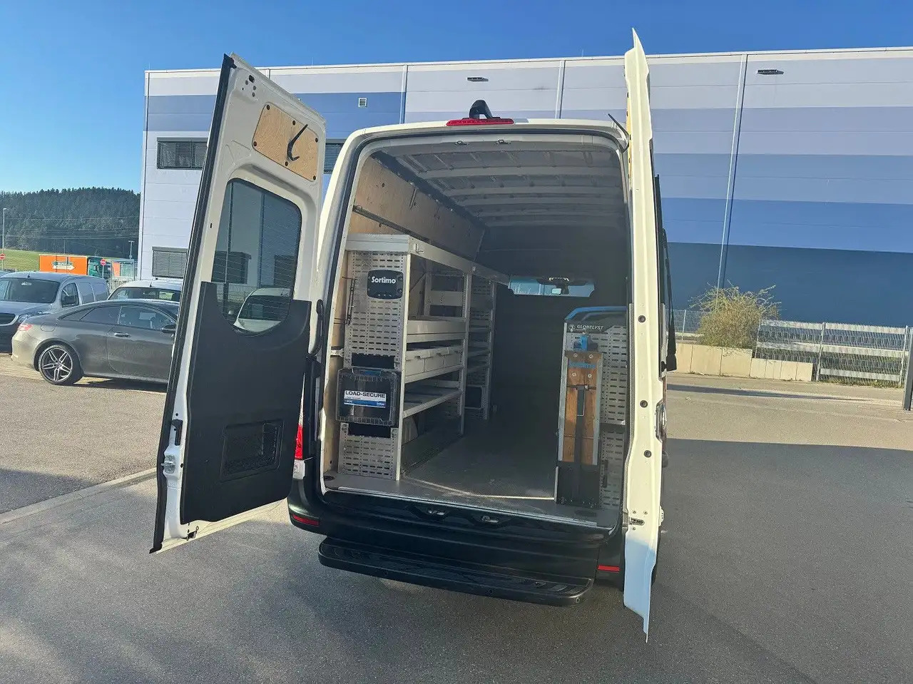 无侧窗厢式货车 Mercedes-Benz Sprinter 316 CDI Lang Hoch Klima LED MBUX：图7