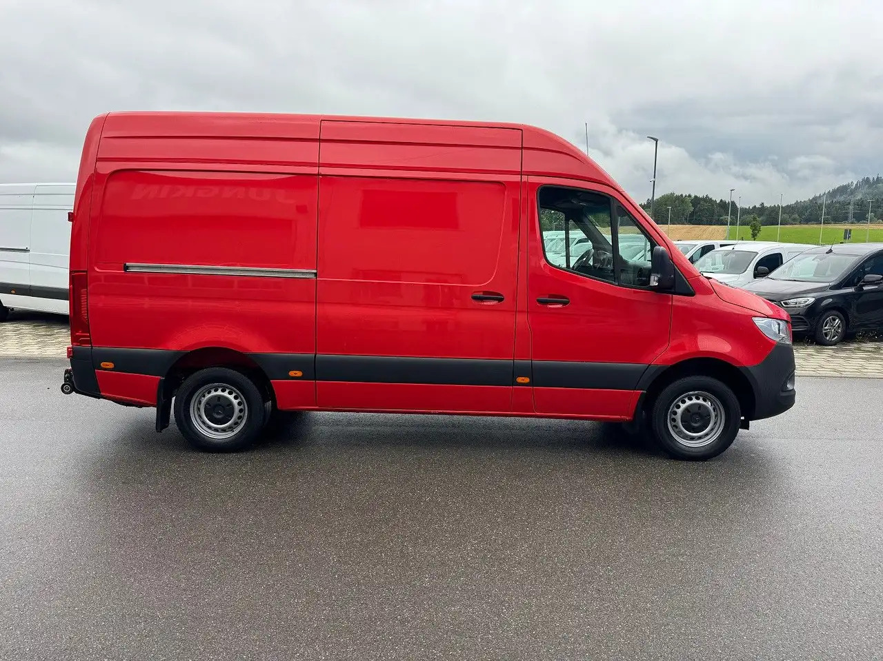 Mercedes-Benz Sprinter 316 CDI Lang Hoch Klima MBUX LBW - 无侧窗厢式货车:图4 Mercedes-Benz Sprinter 316 CDI Lang Hoch Klima MBUX LBW - 无侧窗厢式货车:图4