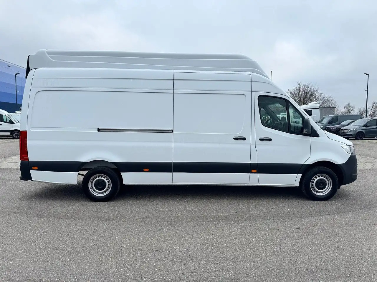 Mercedes-Benz Sprinter 316 CDI Maxi Lang Extrahoch XXL Klima M - 无侧窗厢式货车:图4 Mercedes-Benz Sprinter 316 CDI Maxi Lang Extrahoch XXL Klima M - 无侧窗厢式货车:图4