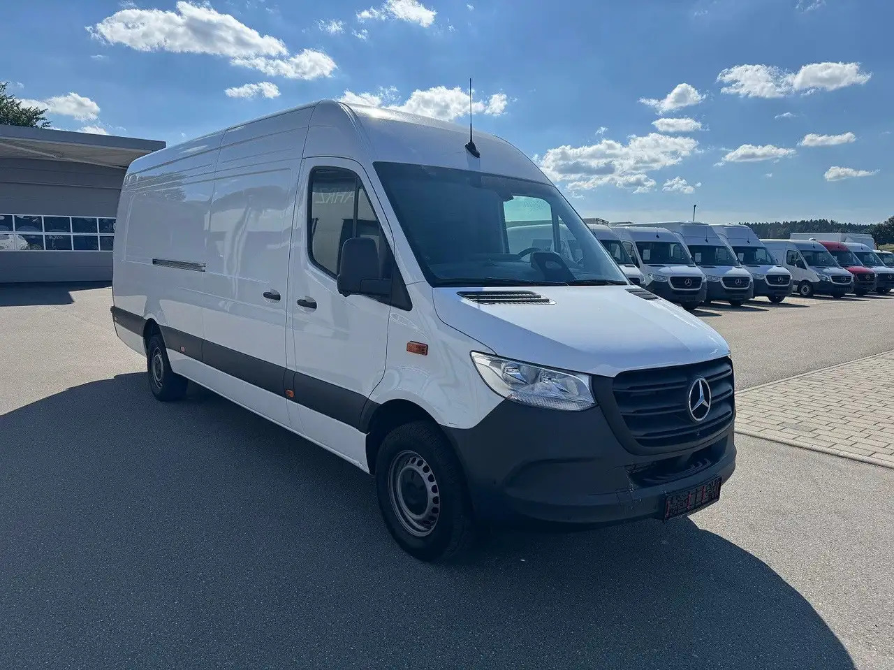 Mercedes-Benz Sprinter 317 CDI Maxi Lang XXL Extralang MBUX - 无侧窗厢式货车:图2 Mercedes-Benz Sprinter 317 CDI Maxi Lang XXL Extralang MBUX - 无侧窗厢式货车:图2