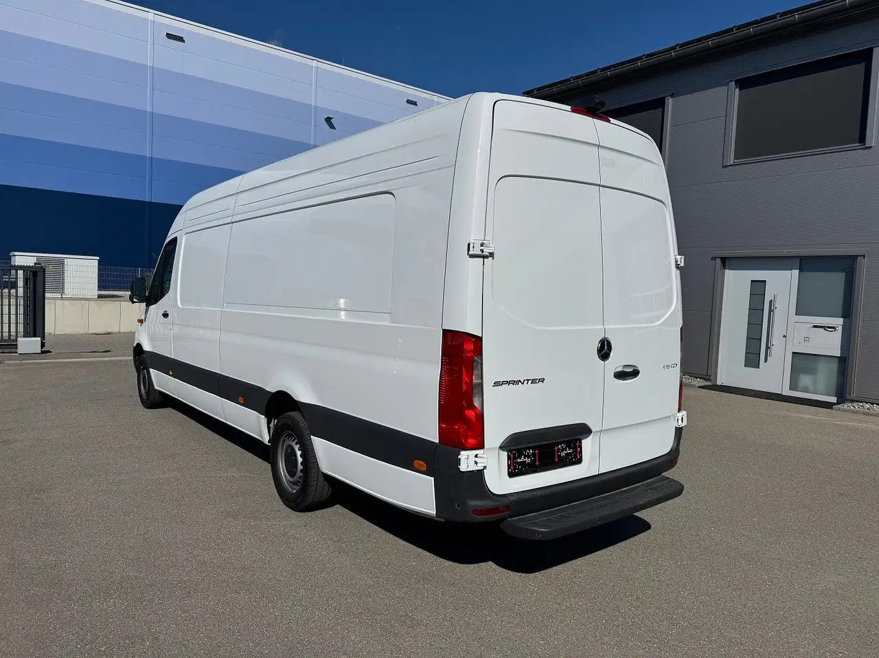 Mercedes-Benz Sprinter 317 CDI Maxi Lang XXL Extralang MBUX - 无侧窗厢式货车:图5 Mercedes-Benz Sprinter 317 CDI Maxi Lang XXL Extralang MBUX - 无侧窗厢式货车:图5