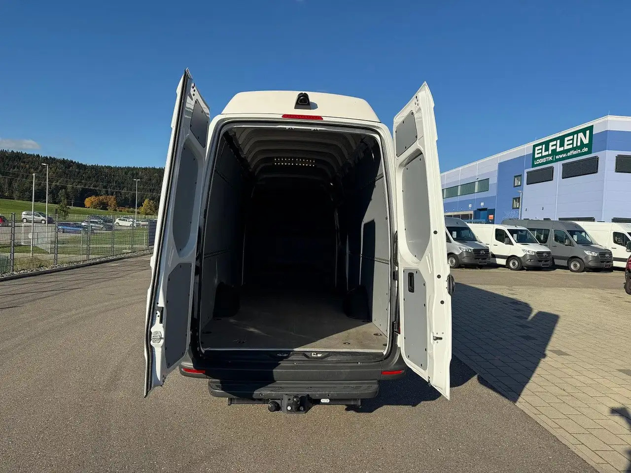 无侧窗厢式货车 Mercedes-Benz Sprinter 319 CDI Maxi Lang Extralang XXL LED:图7 无侧窗厢式货车 Mercedes-Benz Sprinter 319 CDI Maxi Lang Extralang XXL LED:图7