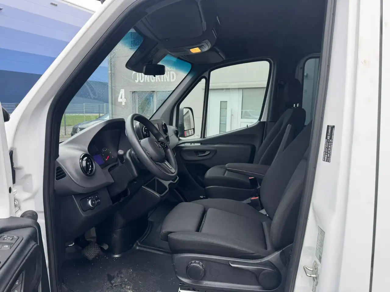 Mercedes-Benz Sprinter 516 CDI DoKa Maxi Lang AHK 3,5t Klima - 侧帘货车, 康比货车:图3 Mercedes-Benz Sprinter 516 CDI DoKa Maxi Lang AHK 3,5t Klima - 侧帘货车, 康比货车:图3