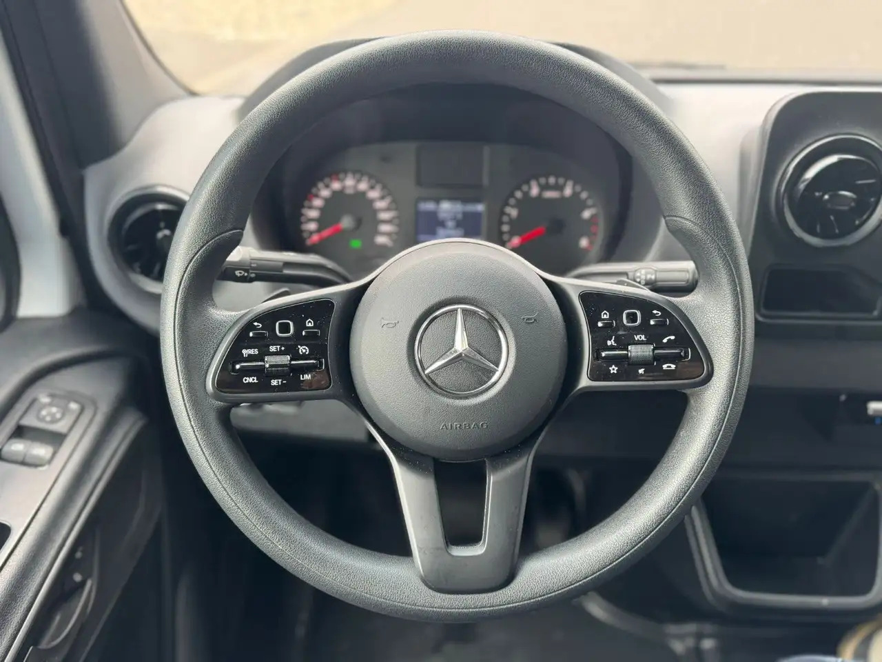 Mercedes-Benz Sprinter 516 CDI DoKa Maxi Lang AHK 3,5t Klima - 侧帘货车, 康比货车:图5 Mercedes-Benz Sprinter 516 CDI DoKa Maxi Lang AHK 3,5t Klima - 侧帘货车, 康比货车:图5