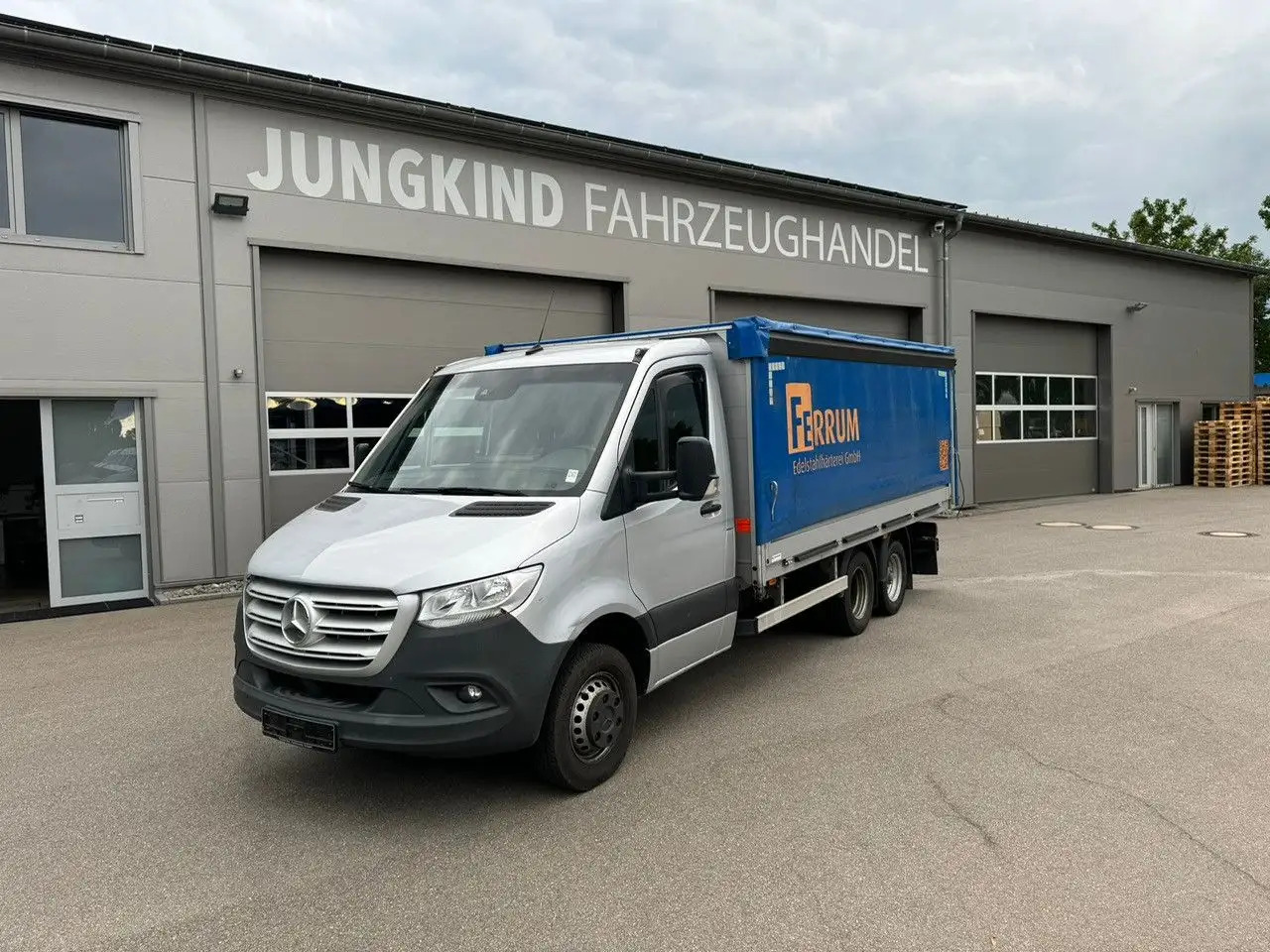Mercedes-Benz Sprinter 519 CDI Pritsche+Plane 6x2 XXL - 侧帘货车:图1 Mercedes-Benz Sprinter 519 CDI Pritsche+Plane 6x2 XXL - 侧帘货车:图1
