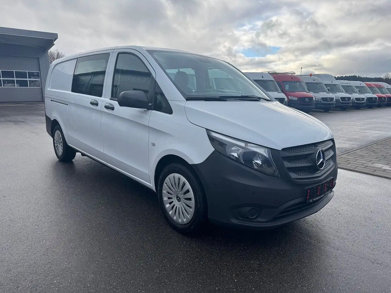 Mercedes-Benz Vito 116 CDI Lang Extralang Mixto Klima - 无侧窗厢式货车:图2 Mercedes-Benz Vito 116 CDI Lang Extralang Mixto Klima - 无侧窗厢式货车:图2