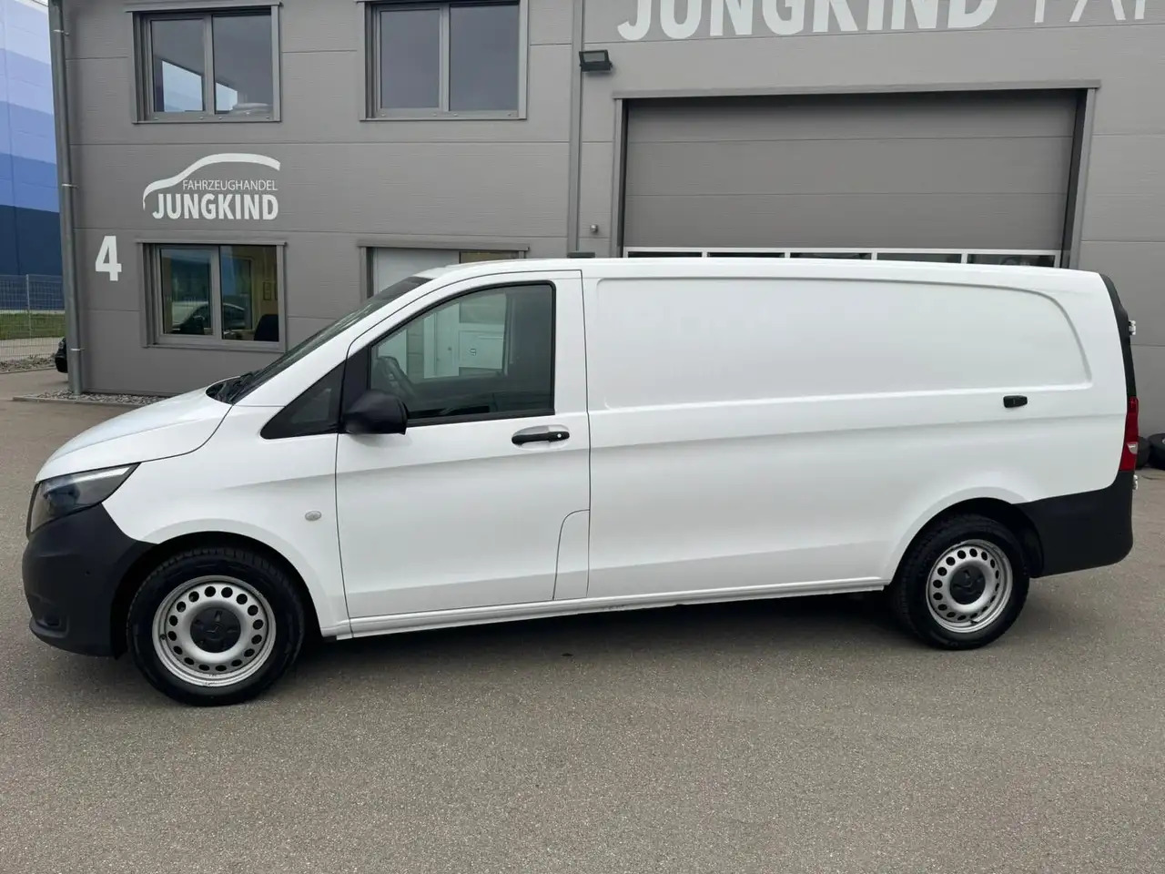 Mercedes-Benz Vito 116 CDI Lang Extralang XXL Klima - 无侧窗厢式货车:图1 Mercedes-Benz Vito 116 CDI Lang Extralang XXL Klima - 无侧窗厢式货车:图1