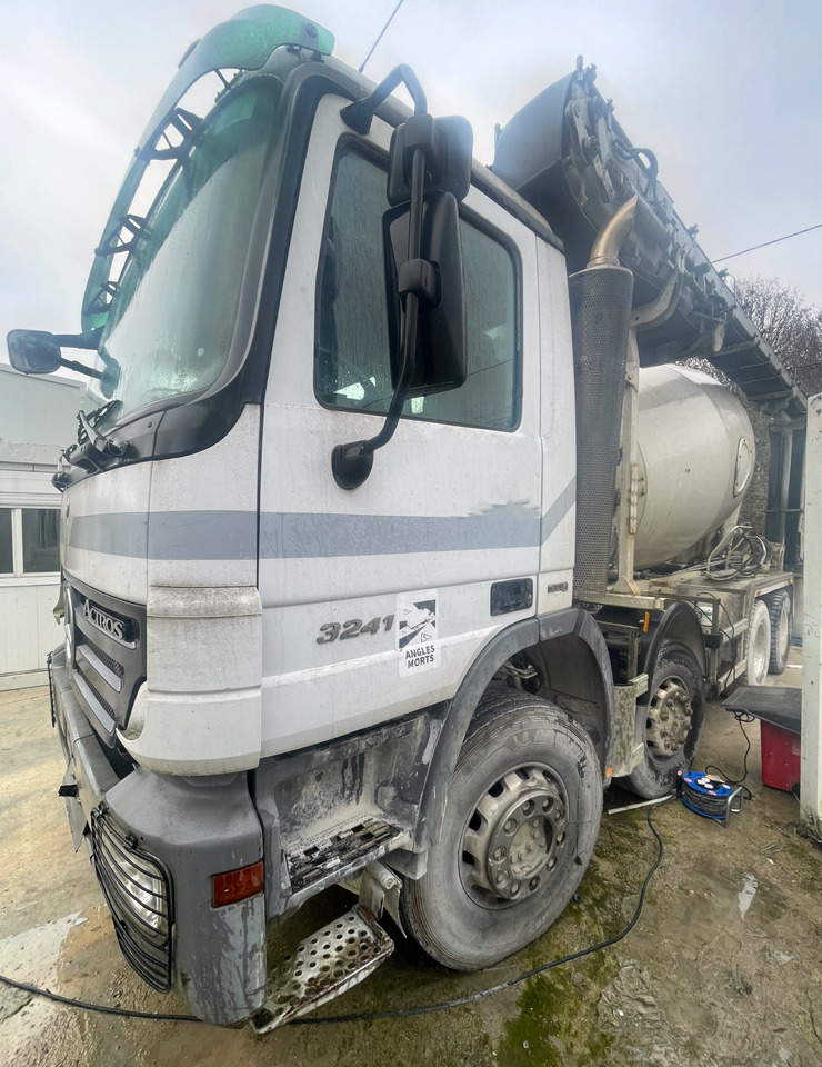 Mercedes Actros 3241 - 混凝土搅拌车:图4 Mercedes Actros 3241 - 混凝土搅拌车:图4