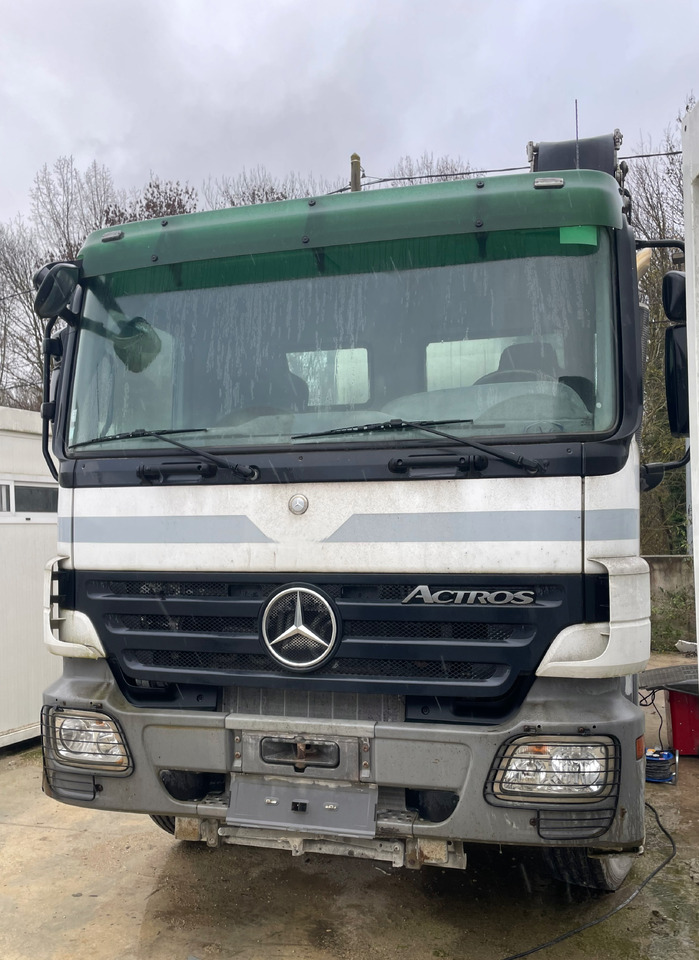 Mercedes Actros 3241 - 混凝土搅拌车:图2 Mercedes Actros 3241 - 混凝土搅拌车:图2