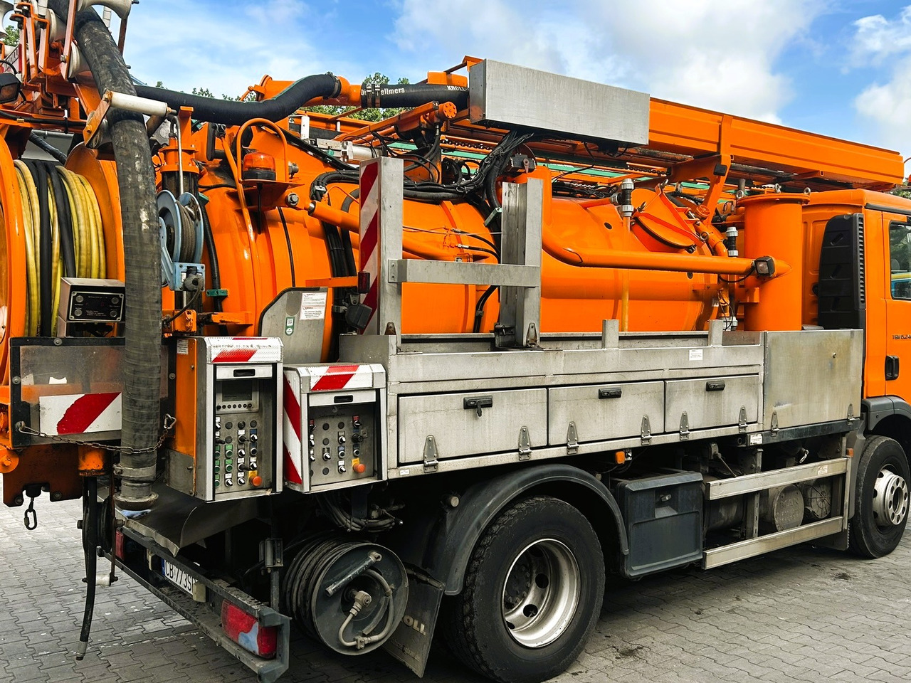 MAN TGM 15.240 - 真空车:图4 MAN TGM 15.240 - 真空车:图4