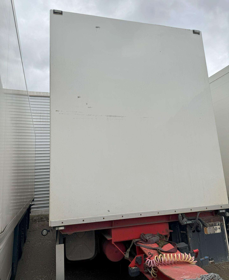 HFR BUSSBYGG KK18 - 冷藏半拖车:图2 HFR BUSSBYGG KK18 - 冷藏半拖车:图2