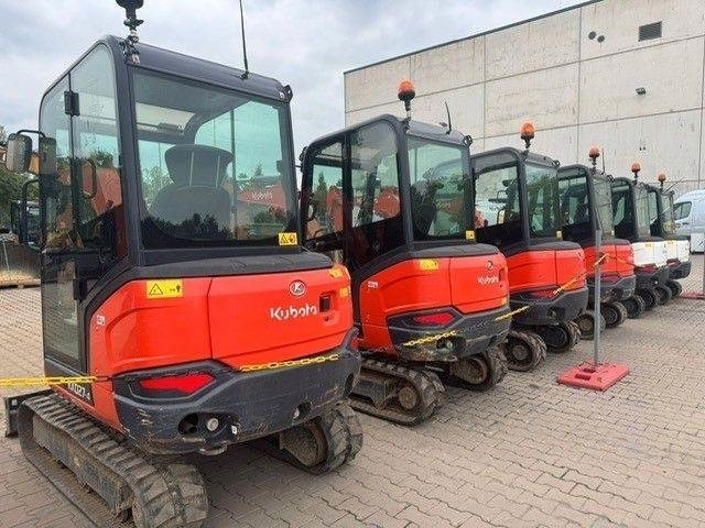 Kubota KX027-4 - 小型挖掘机:图4 Kubota KX027-4 - 小型挖掘机:图4