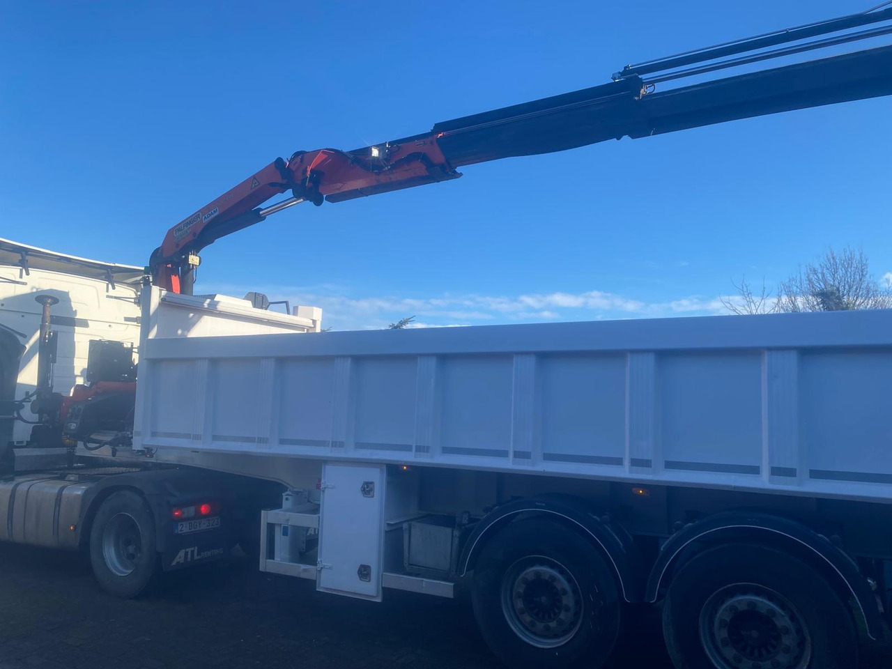 RENAULT T460 - 翻斗车:图2 RENAULT T460 - 翻斗车:图2