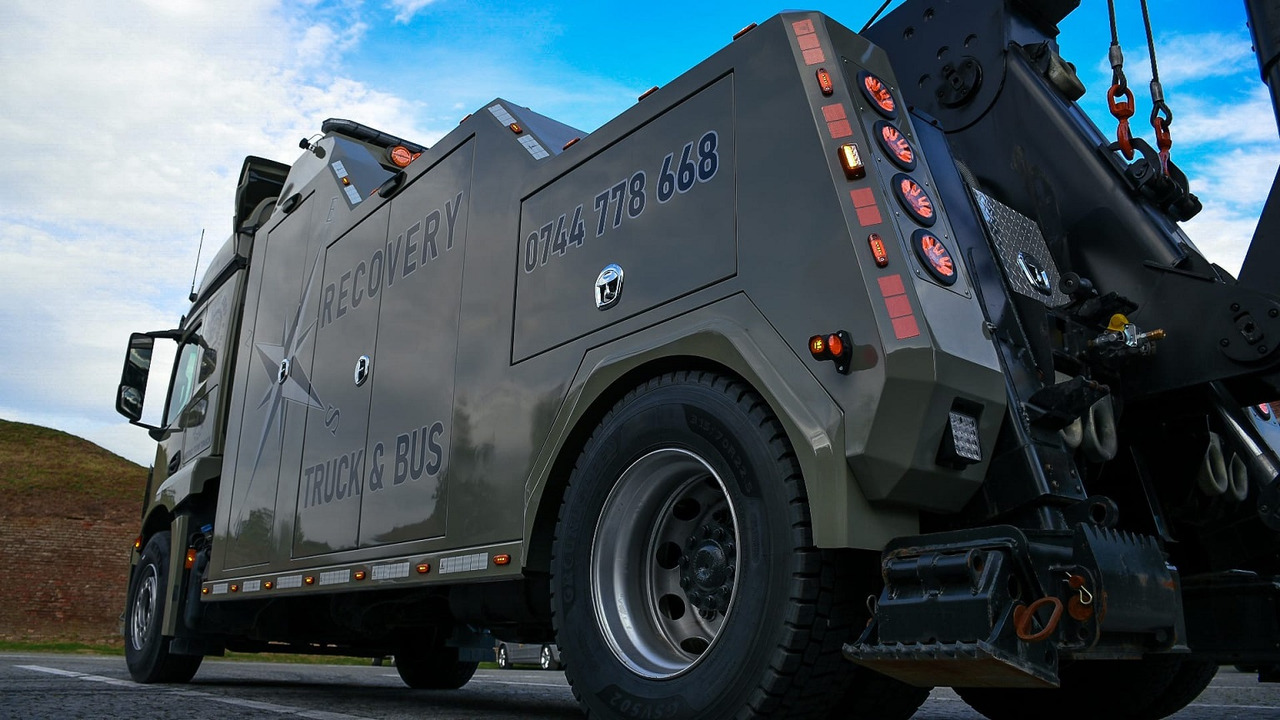 MERCEDES-BENZ Actros 1836 - 自动转运卡车:图3 MERCEDES-BENZ Actros 1836 - 自动转运卡车:图3