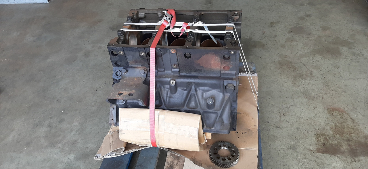 Gebrauchter Motorblock MB Actros 1844, Euro 5, Typ : OM 501 LA, Artikel - Nr. : A 541 010 21 05 - 汽缸体 适用于 卡车:图4 Gebrauchter Motorblock MB Actros 1844, Euro 5, Typ : OM 501 LA, Artikel - Nr. : A 541 010 21 05 - 汽缸体 适用于 卡车:图4