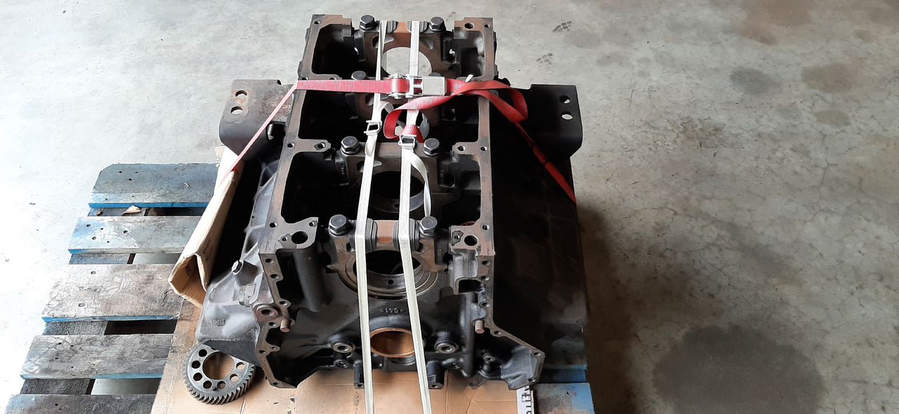 Gebrauchter Motorblock MB Actros 1844, Euro 5, Typ : OM 501 LA, Artikel - Nr. : A 541 010 21 05 - 汽缸体 适用于 卡车:图1 Gebrauchter Motorblock MB Actros 1844, Euro 5, Typ : OM 501 LA, Artikel - Nr. : A 541 010 21 05 - 汽缸体 适用于 卡车:图1