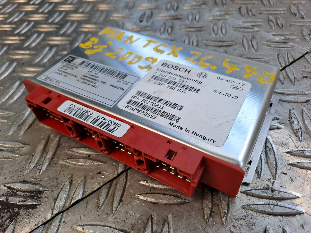 Gebrauchtes MAN TGX 26.440 Steuergerät Intarder, Artikel - Nr.: 81.25810 - 6023 - ECU 适用于 卡车:图1 Gebrauchtes MAN TGX 26.440 Steuergerät Intarder, Artikel - Nr.: 81.25810 - 6023 - ECU 适用于 卡车:图1