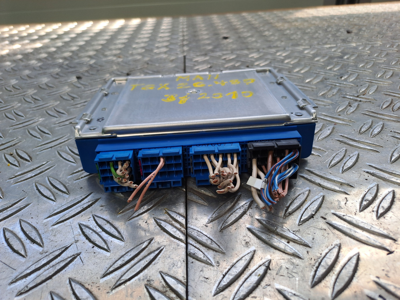 Gebrauchtes MAN TGX 26.480 Steuergerät EBS 5, elektr. Bremssystem , Artikel - Nr.: 81.25808 - 7053 - ECU 适用于 卡车:图2 Gebrauchtes MAN TGX 26.480 Steuergerät EBS 5, elektr. Bremssystem , Artikel - Nr.: 81.25808 - 7053 - ECU 适用于 卡车:图2