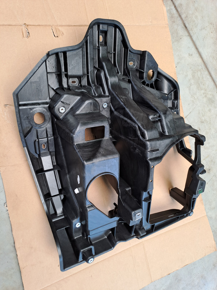 Neuwertiger Träger für Scheinwerfer MAN TG3 rechts, Artikel - Nr. : 81.41614 - 5002 / 5001 - 前照灯 适用于 卡车:图2 Neuwertiger Träger für Scheinwerfer MAN TG3 rechts, Artikel - Nr. : 81.41614 - 5002 / 5001 - 前照灯 适用于 卡车:图2