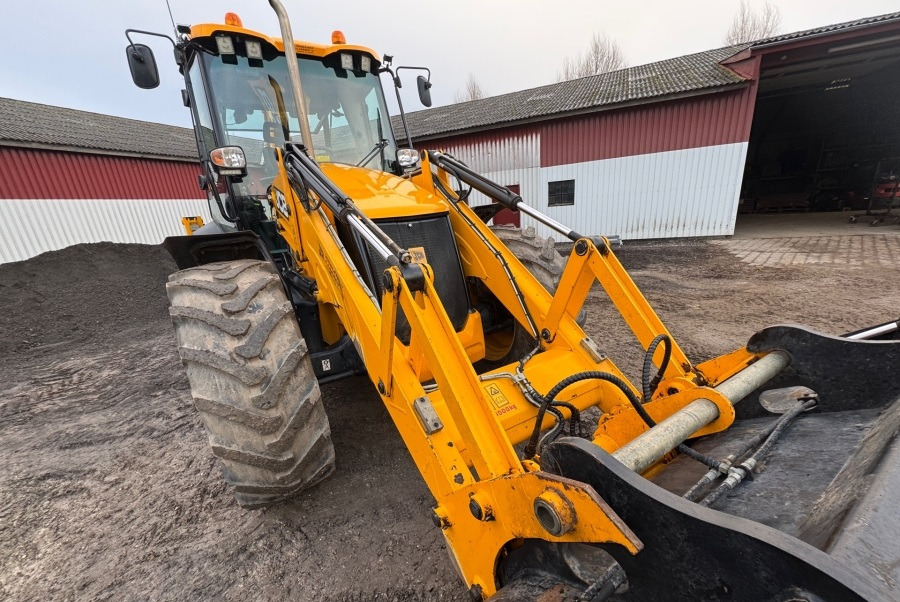 JCB 4CX SITEMASTER - 挖掘机:图2 JCB 4CX SITEMASTER - 挖掘机:图2
