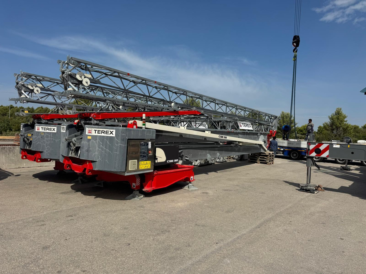 TEREX 32 - 快速架设起重机:图1 TEREX 32 - 快速架设起重机:图1