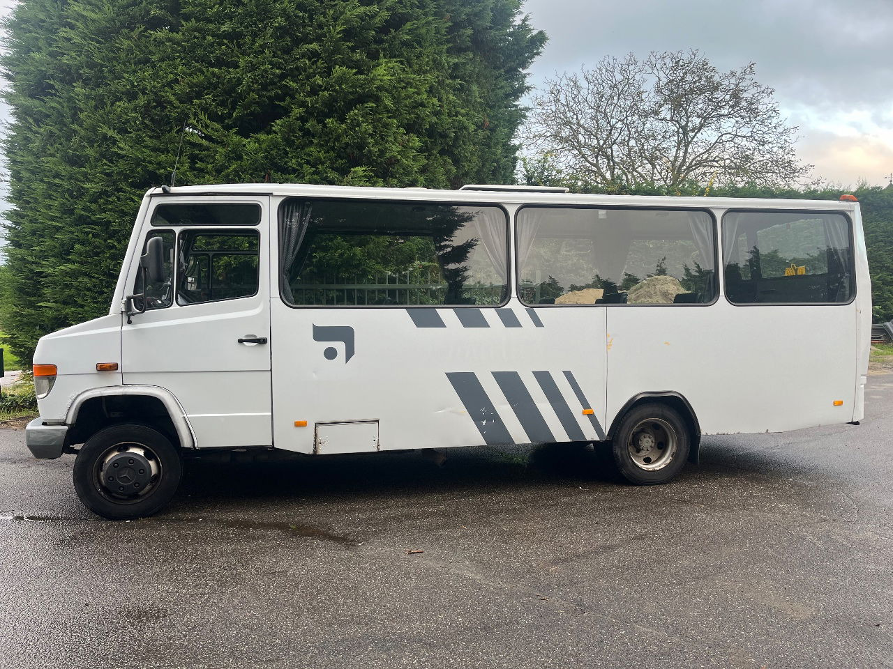 Mercedes-Benz Vario 815 - 郊区巴士:图2 Mercedes-Benz Vario 815 - 郊区巴士:图2