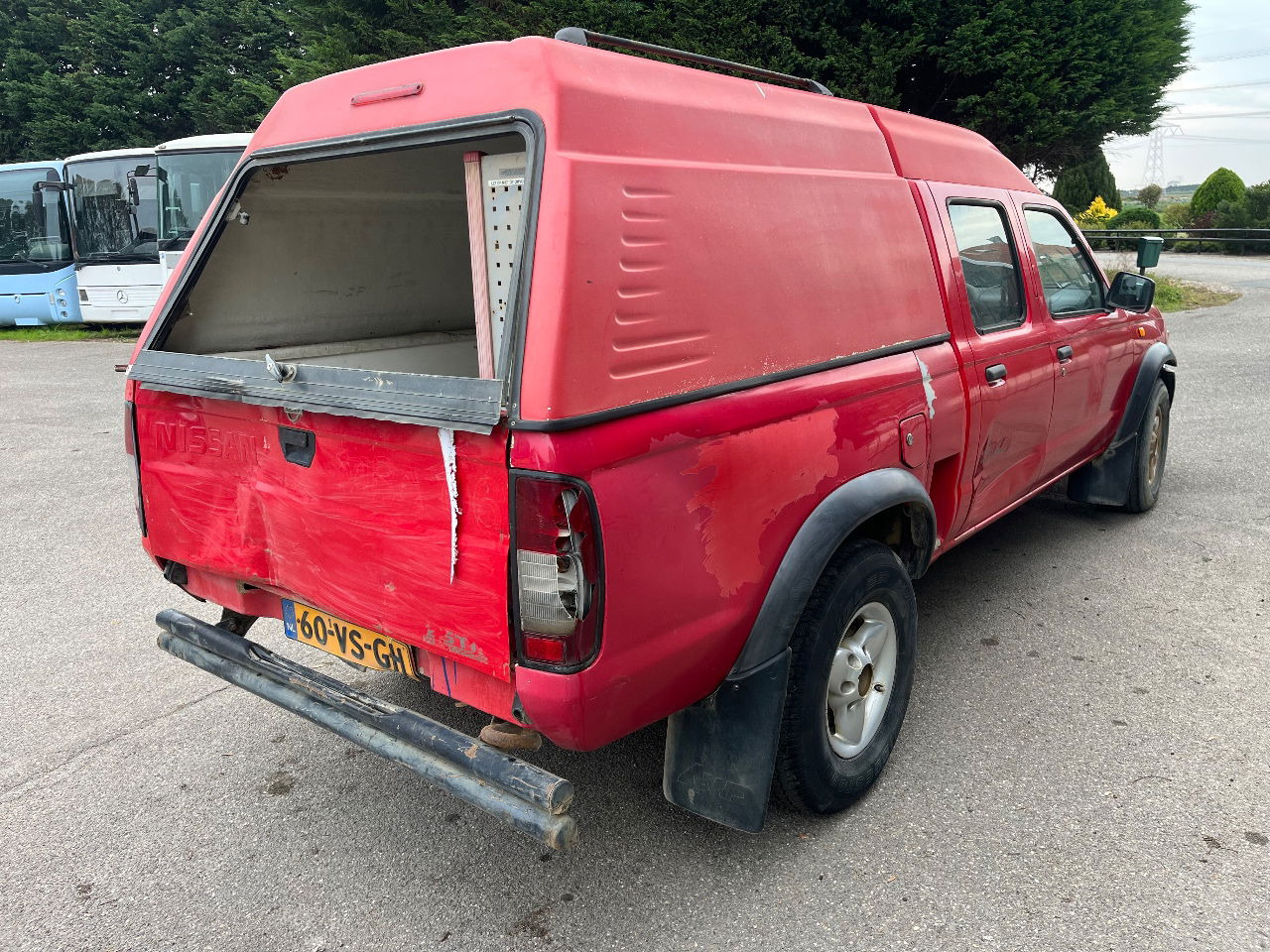 Nissan 4x4 - 皮卡车:图3 Nissan 4x4 - 皮卡车:图3