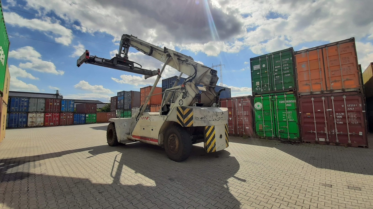 TEREX PPM TEC 48 - 前移式堆垛机:图2 TEREX PPM TEC 48 - 前移式堆垛机:图2