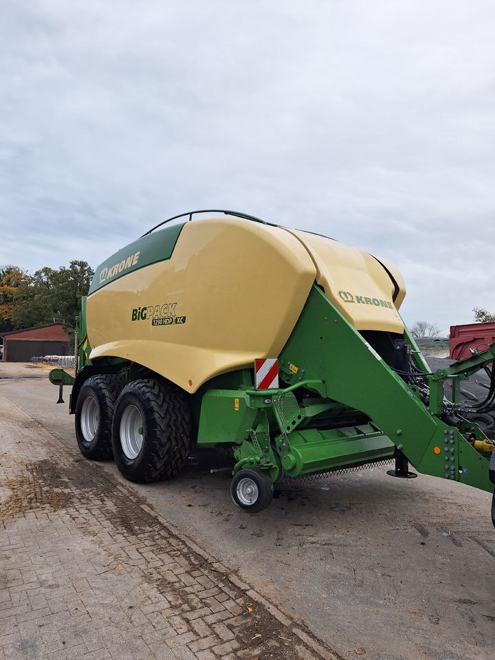 Krone Big Pack 1290 XC HDP II - 方形打包机:图1 Krone Big Pack 1290 XC HDP II - 方形打包机:图1