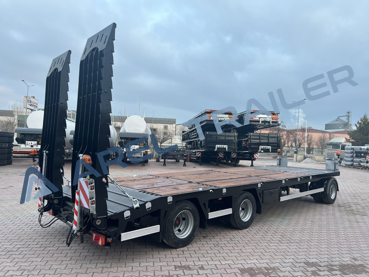 AREL TRAILER 2+1 AXLE DRAWBAR REMORQUE TRAILER - 低装载拖车:图3 AREL TRAILER 2+1 AXLE DRAWBAR REMORQUE TRAILER - 低装载拖车:图3