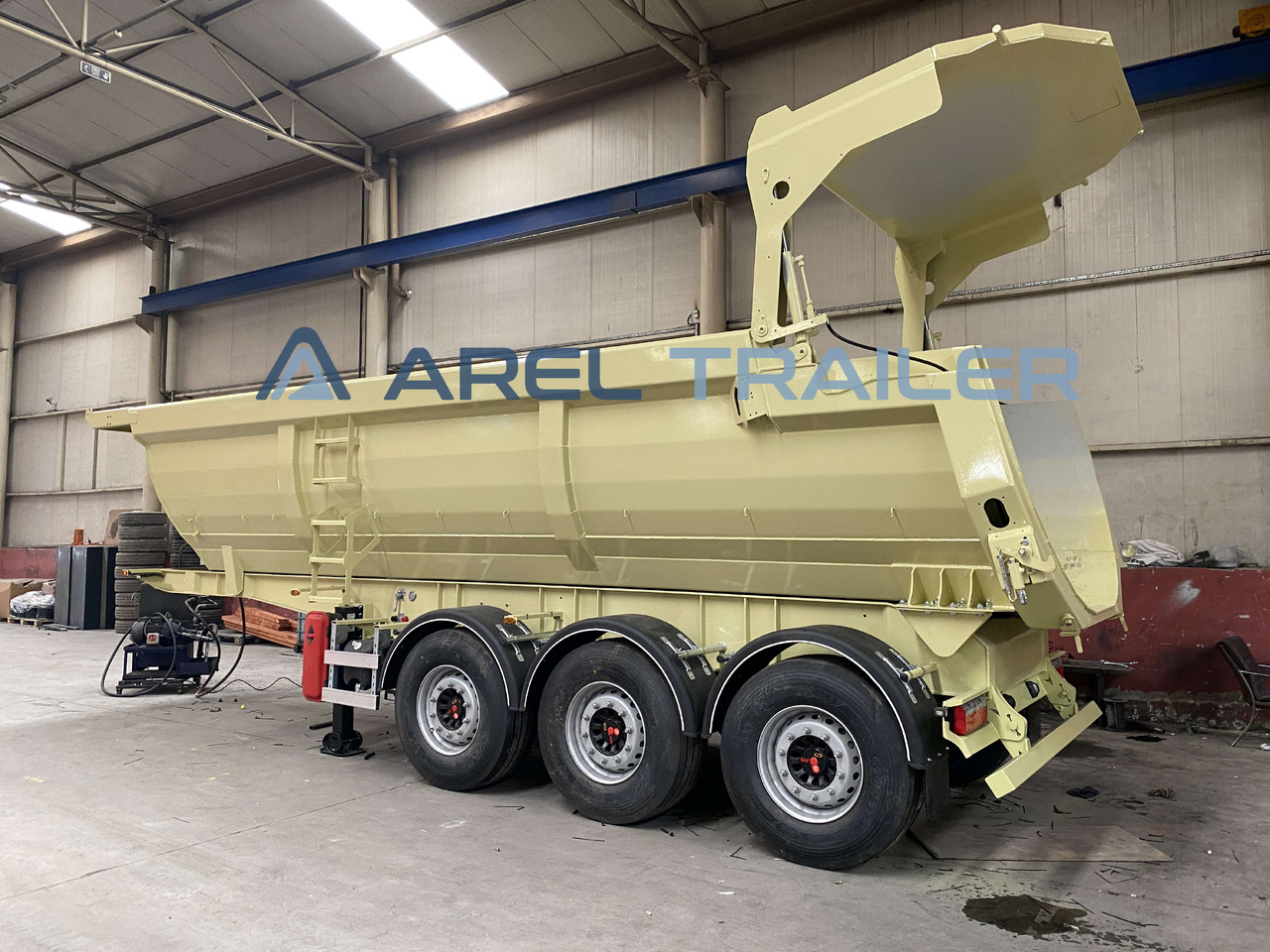 AREL TRAILER U TYPE TIPPER TRAILER - 翻斗半拖车:图2 AREL TRAILER U TYPE TIPPER TRAILER - 翻斗半拖车:图2