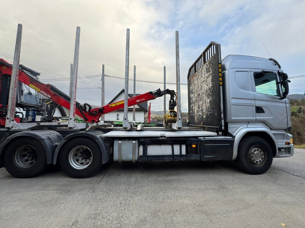 SCANIA R580 - 木材运输车, 起重车:图3 SCANIA R580 - 木材运输车, 起重车:图3