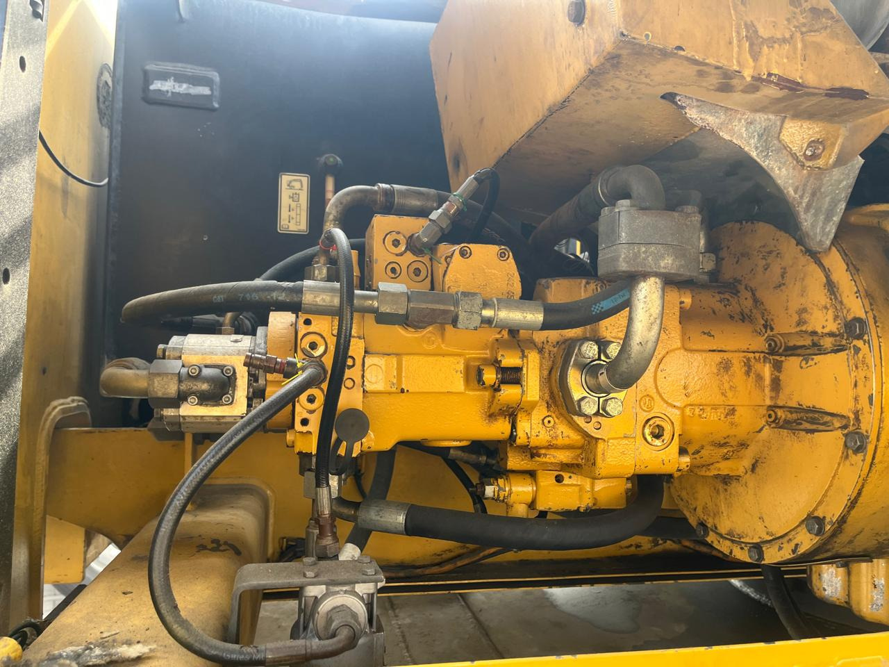 轮式挖掘机 CATERPILLAR M318D:图12 轮式挖掘机 CATERPILLAR M318D:图12