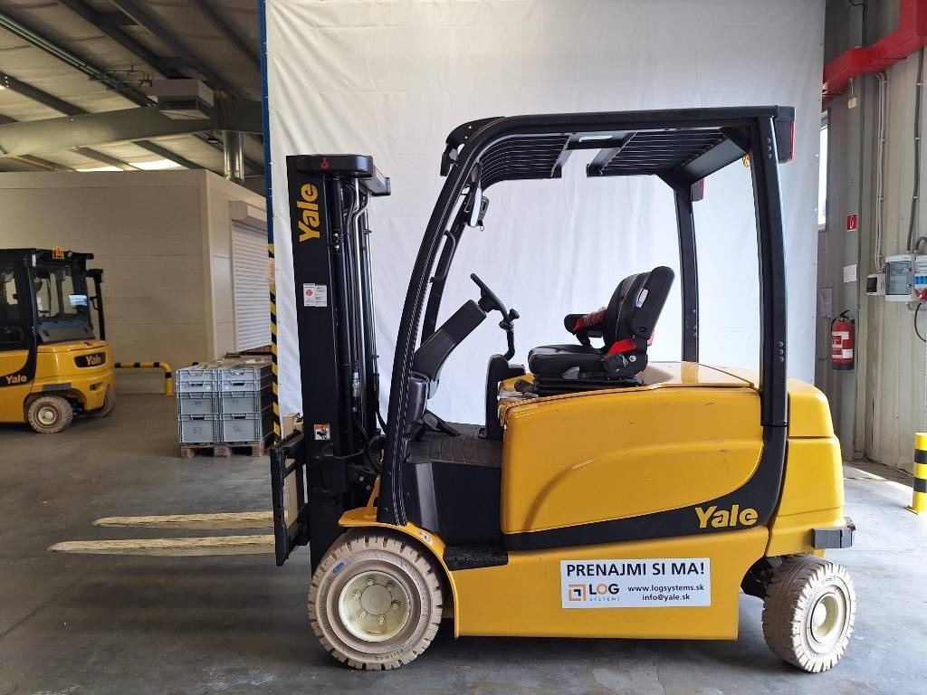 Yale ERP 30 VL - 电动叉车:图4 Yale ERP 30 VL - 电动叉车:图4