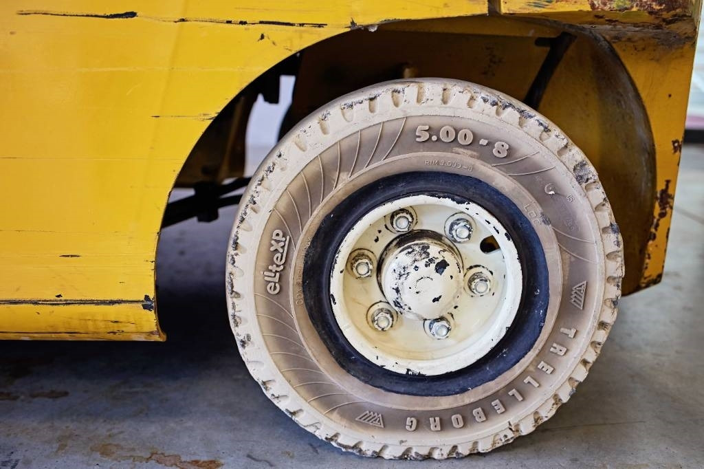 Yale GLP18VX F1925 - 液化石油气叉车:图4 Yale GLP18VX F1925 - 液化石油气叉车:图4