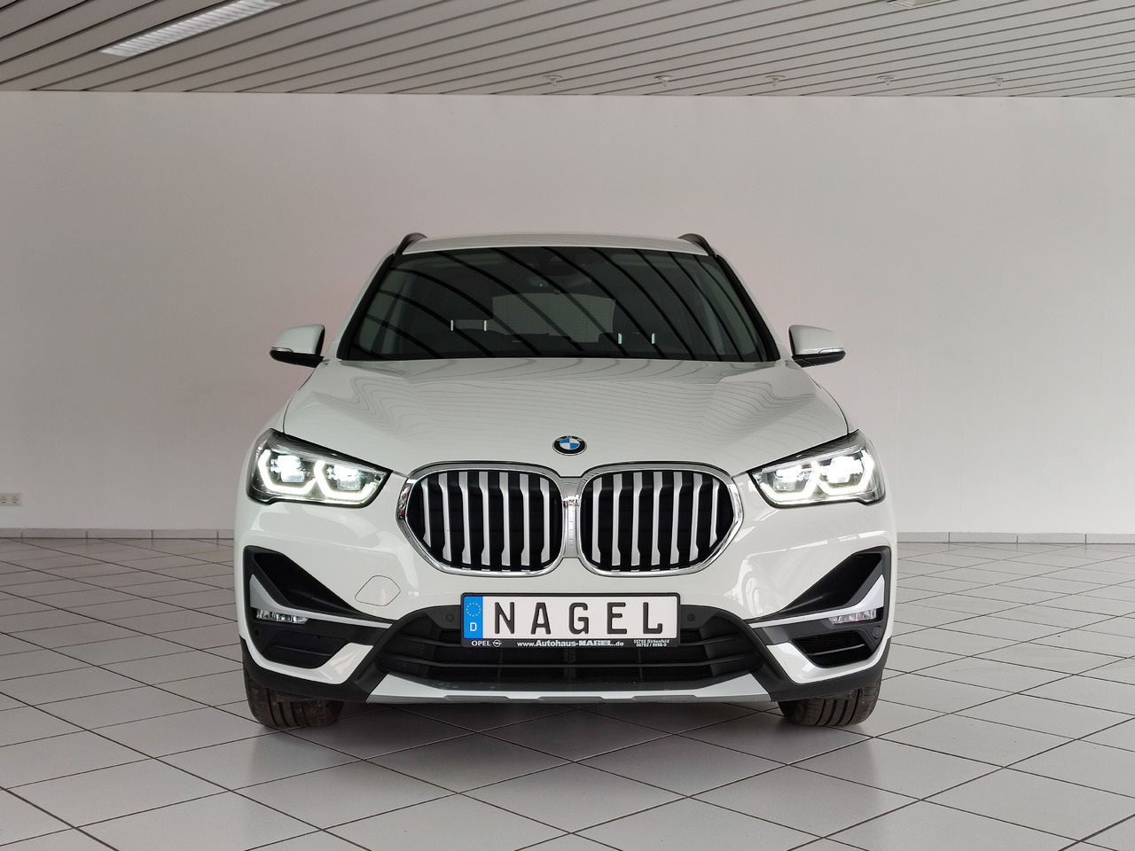 BMW X1 xDrive 20 i xLine Navi Rükam Leder DAB - 越野车:图4 BMW X1 xDrive 20 i xLine Navi Rükam Leder DAB - 越野车:图4