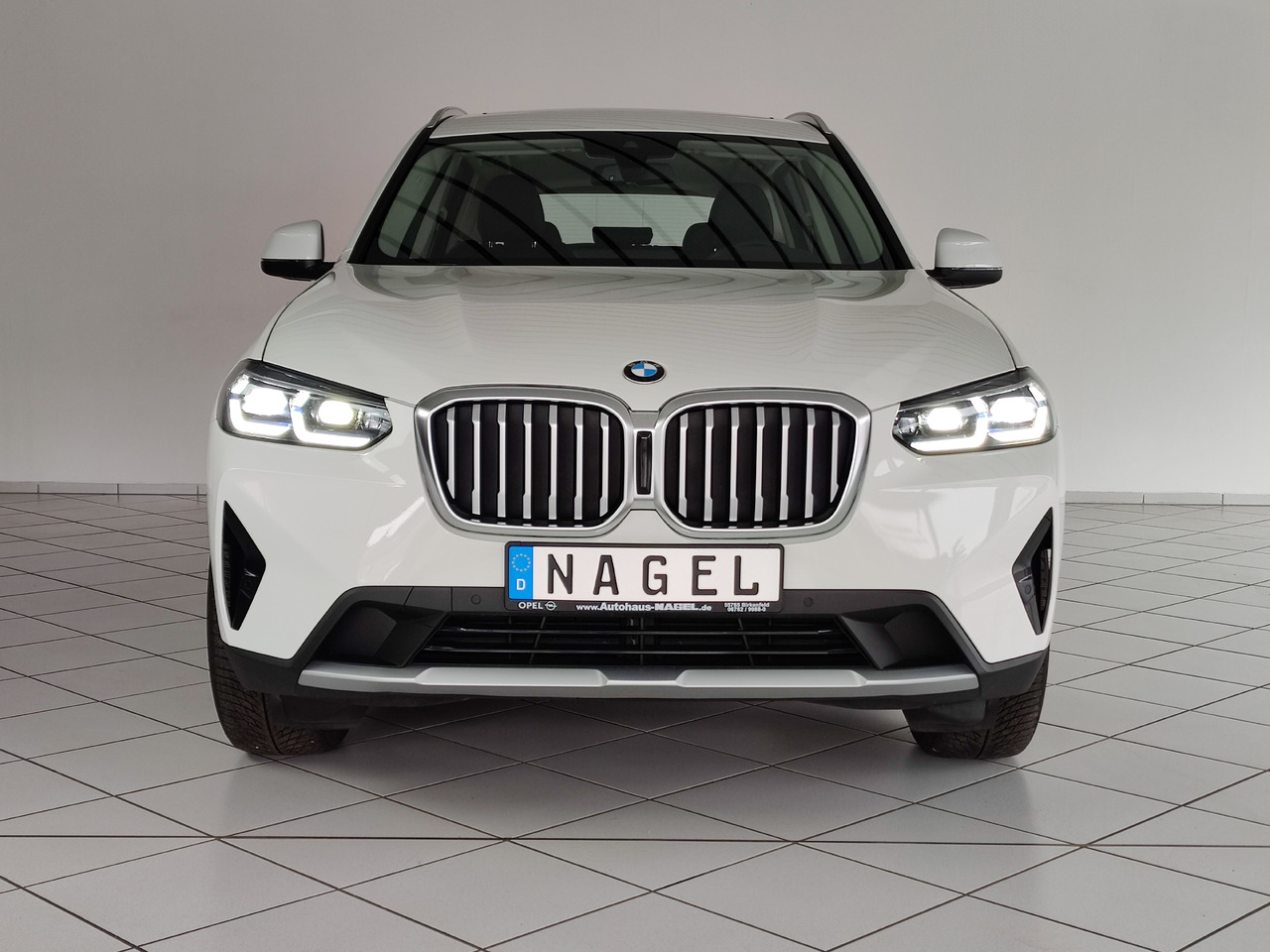 BMW X3 xDrive 30 i Live-Cockpit DAB Leder HiFi Headup - 越野车:图4 BMW X3 xDrive 30 i Live-Cockpit DAB Leder HiFi Headup - 越野车:图4