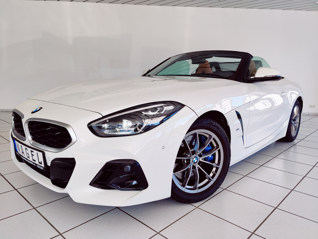 BMW Z4 sDrive 30 i M Sport Roadster Kam Head-Up Leder - 敞篷车:图1 BMW Z4 sDrive 30 i M Sport Roadster Kam Head-Up Leder - 敞篷车:图1