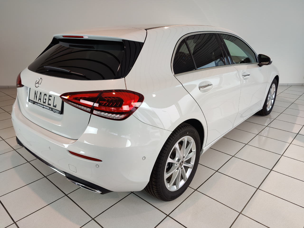 Mercedes-Benz A 220 7G-DCT Progressive Navi LED DAB Sondsystem - 旅行车:图4 Mercedes-Benz A 220 7G-DCT Progressive Navi LED DAB Sondsystem - 旅行车:图4