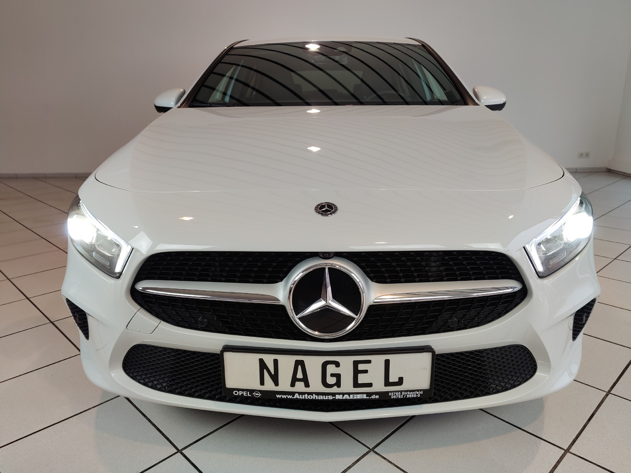 Mercedes-Benz A 220 7G-DCT Progressive Navi LED DAB Sondsystem - 旅行车:图3 Mercedes-Benz A 220 7G-DCT Progressive Navi LED DAB Sondsystem - 旅行车:图3