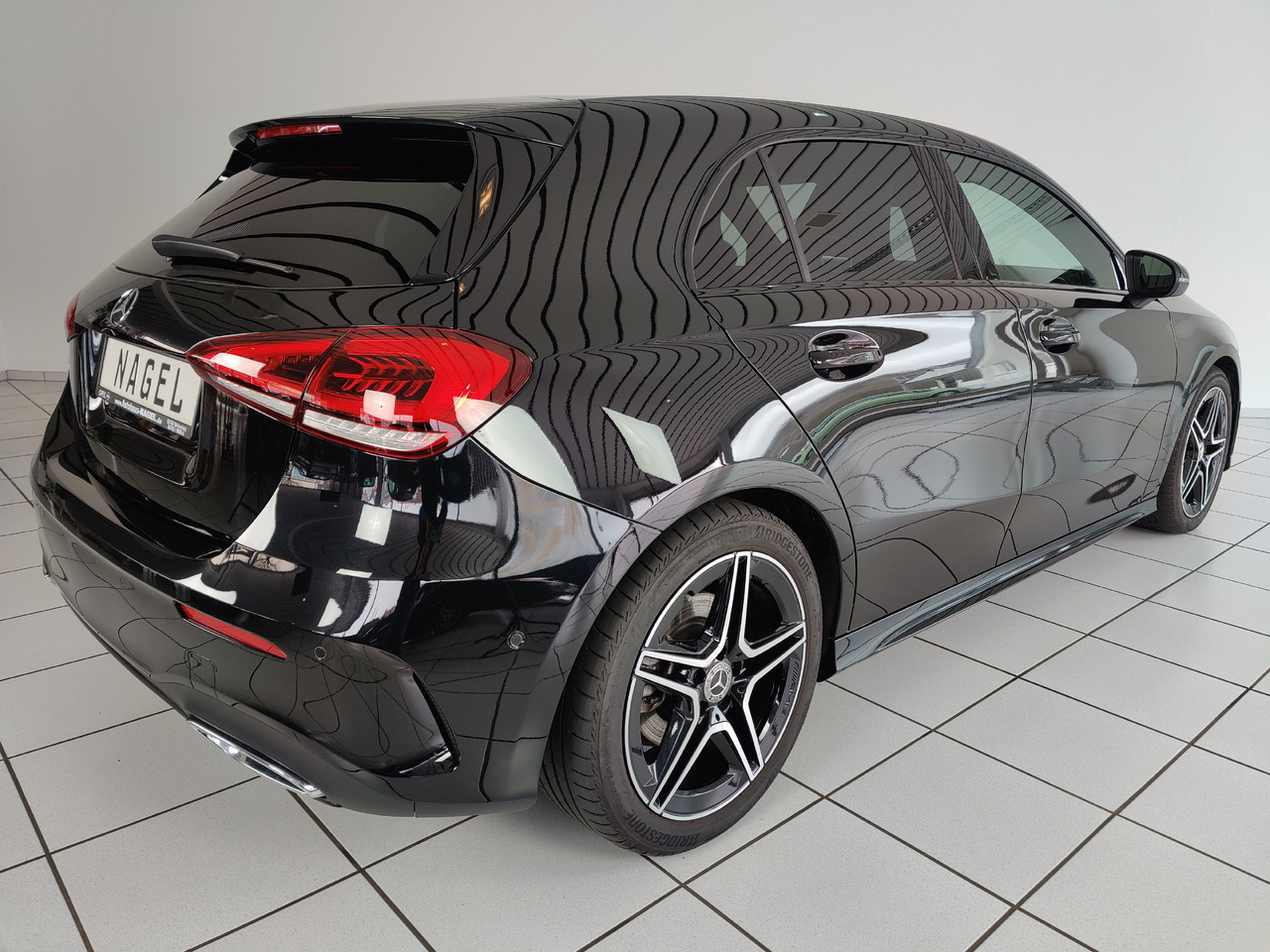 Mercedes-Benz A 220 d Navi LED Park RüKam AHK - 轿车:图5 Mercedes-Benz A 220 d Navi LED Park RüKam AHK - 轿车:图5