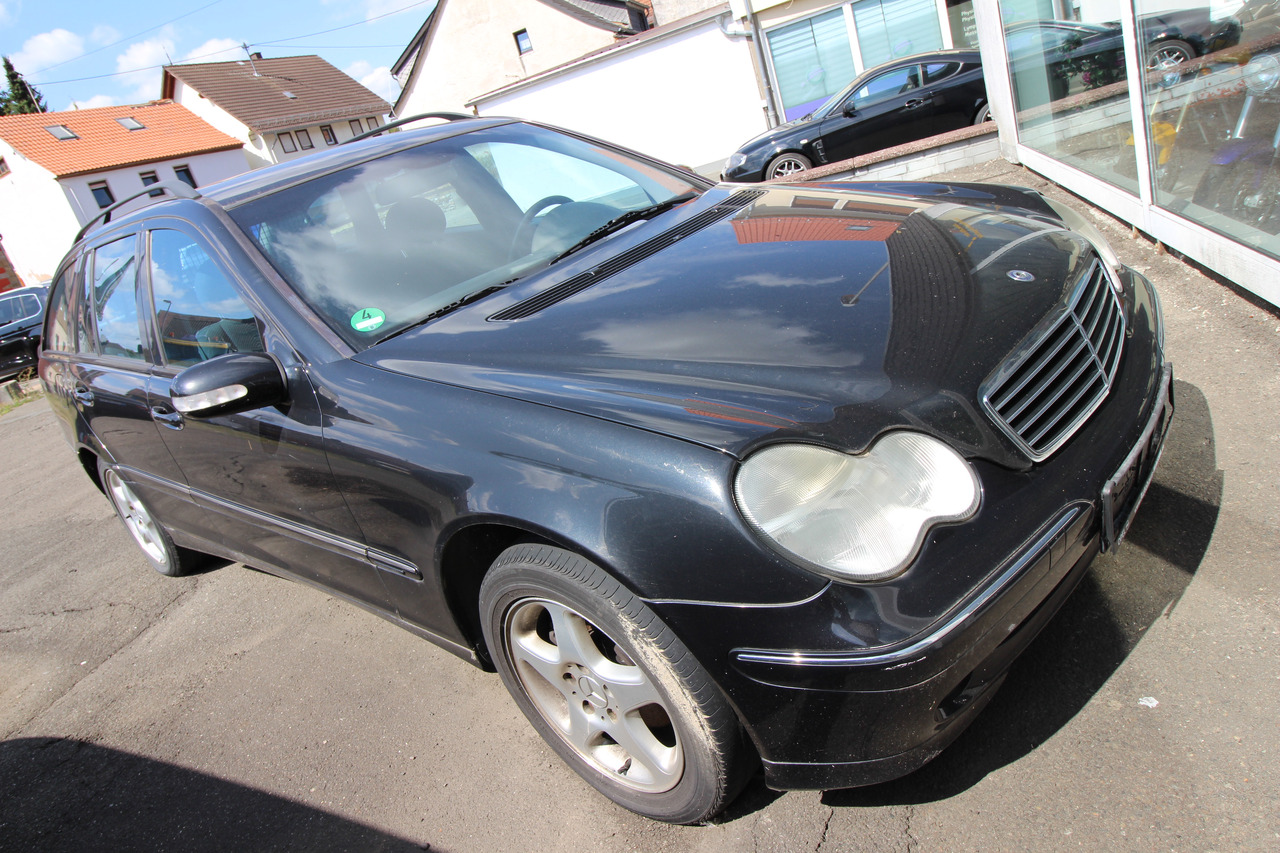 Mercedes-Benz C 220 T CDI Bastlerfahrzeug - 旅行车:图2 Mercedes-Benz C 220 T CDI Bastlerfahrzeug - 旅行车:图2