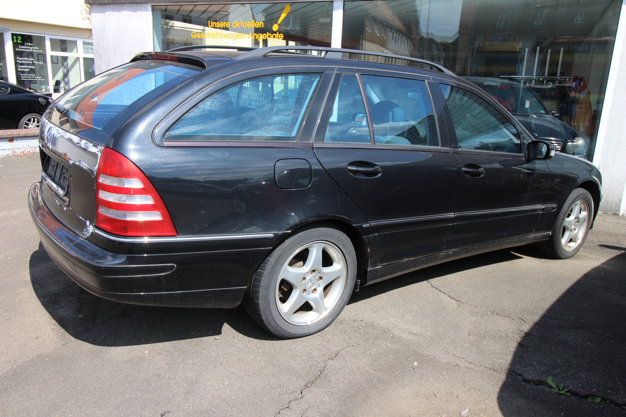 Mercedes-Benz C 220 T CDI Bastlerfahrzeug - 旅行车:图5 Mercedes-Benz C 220 T CDI Bastlerfahrzeug - 旅行车:图5