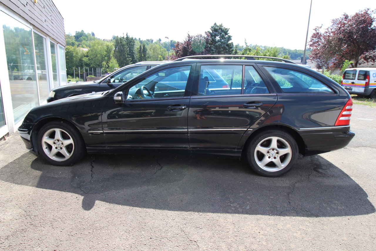 Mercedes-Benz C 220 T CDI Bastlerfahrzeug - 旅行车:图3 Mercedes-Benz C 220 T CDI Bastlerfahrzeug - 旅行车:图3