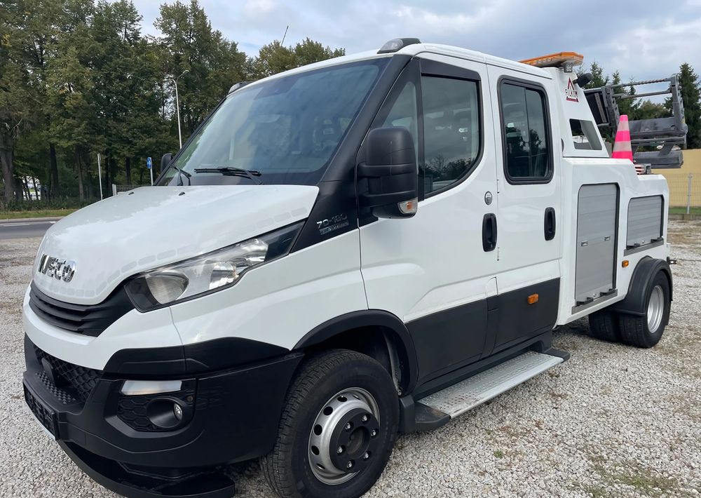 Iveco Daily 70C18 Hi-Matic Pomoc drogowa Holownik 2019r - 拖吊车:图1 Iveco Daily 70C18 Hi-Matic Pomoc drogowa Holownik 2019r - 拖吊车:图1